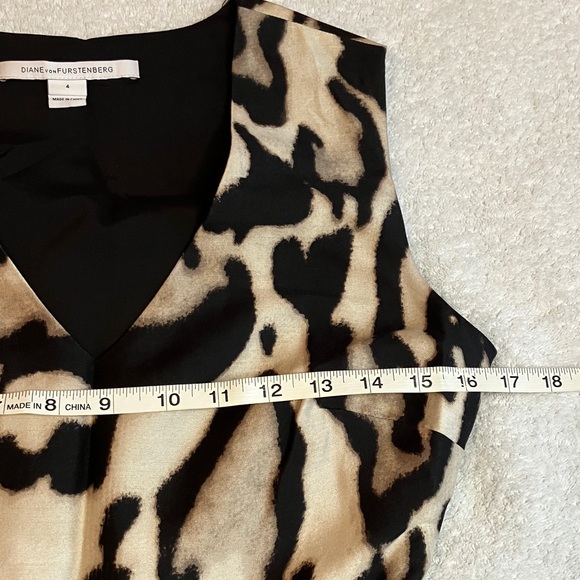 Diane Von Furstenberg silk wool leopard dress - Picture 7 of 12